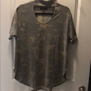 Camo chocker shirt
